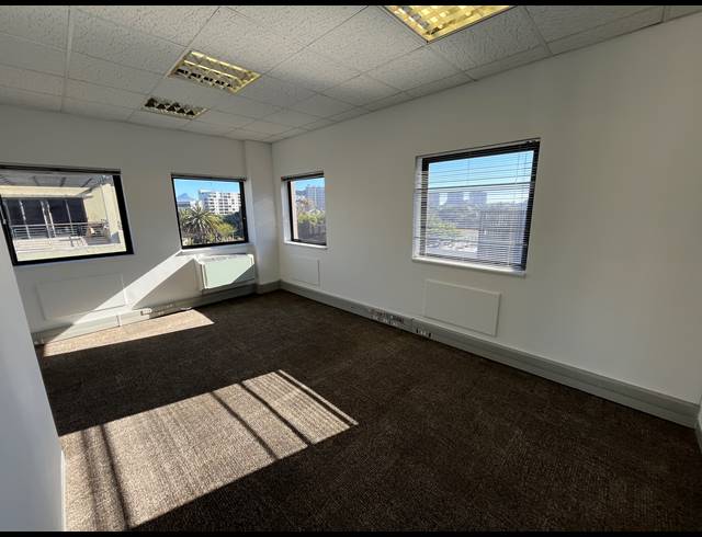 222M² OFFICE TO LET IN CENTURY CITY